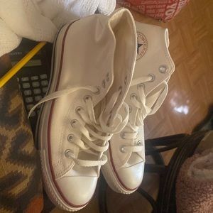 Chuck Taylor converse